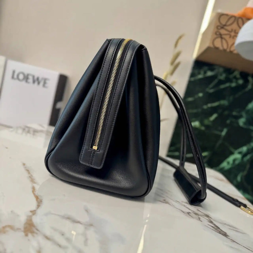 Loewe AANBSPBX01 Large Madrid bag in supple calfskin Black