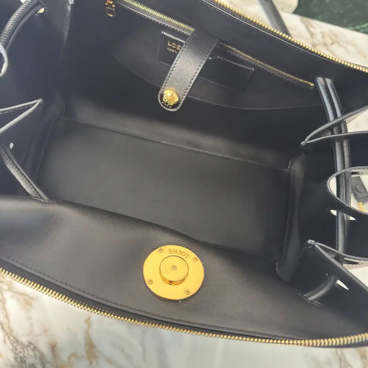 Loewe AANBSPBX01 Large Madrid bag in supple calfskin Black