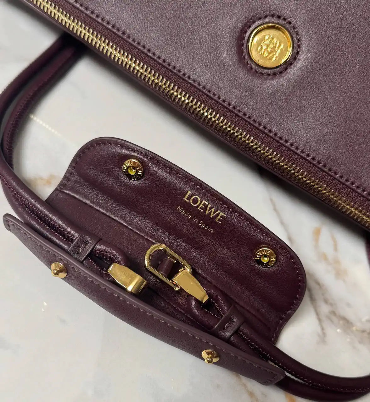 Loewe AANBSPBX01 Large Madrid bag in supple calfskin Wine Red