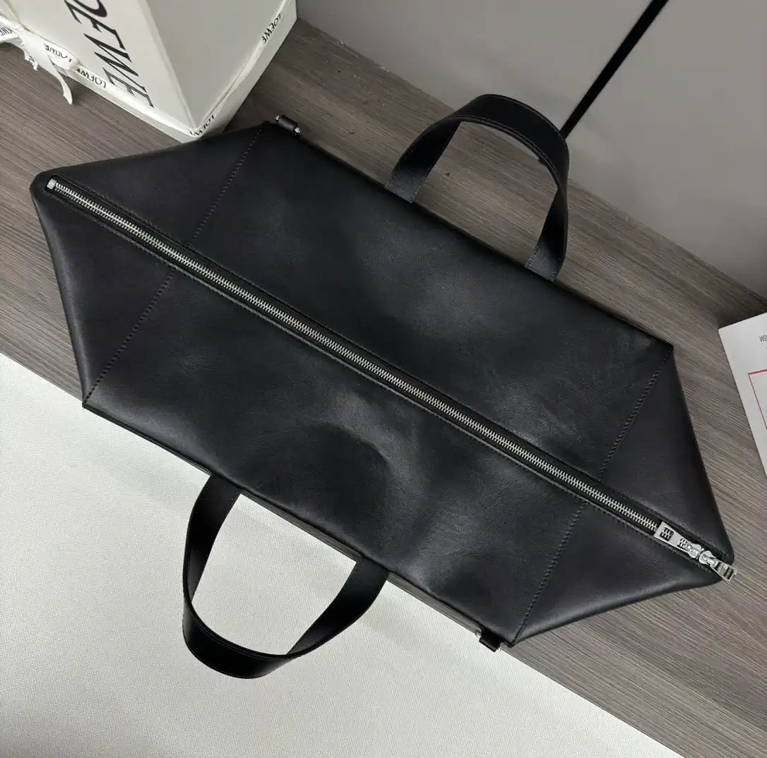 Loewe B510PFMX01 XXL Puzzle Fold tote in shiny calfskin Black