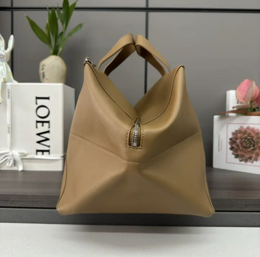 Loewe B510PFMX01 XXL Puzzle Fold tote in shiny calfskin Apricot