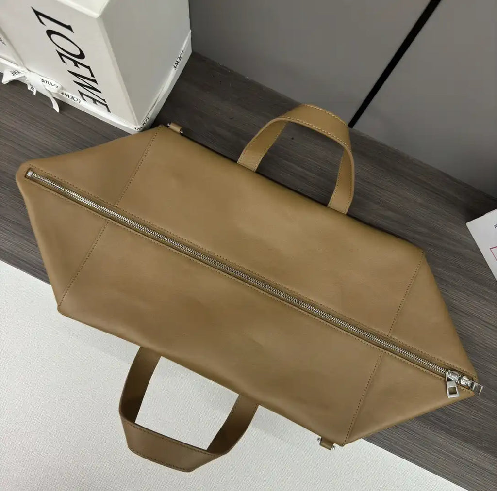 Loewe B510PFMX01 XXL Puzzle Fold tote in shiny calfskin Apricot