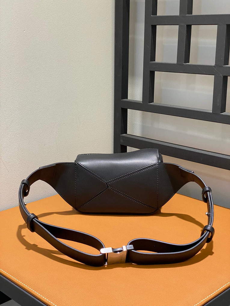 Loewe B510U89X02 Mini Puzzle Bumbag in Classic Calfskin Black