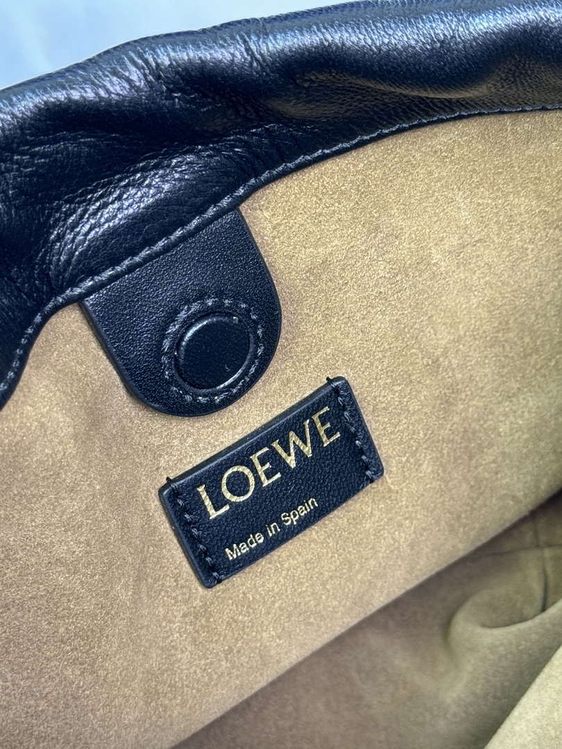 Loewe Flamenco Mini Flamenco Purse bag L9010 in mellow nappa lambskin A914CBPX03