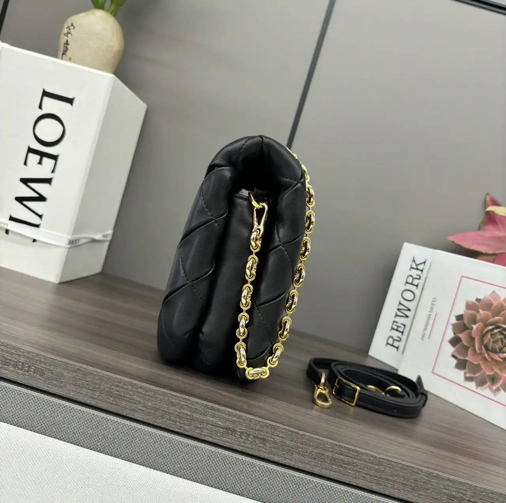 Loewe Large Puffer Goya Bag in Pleated Shiny Nappa 062466 Black