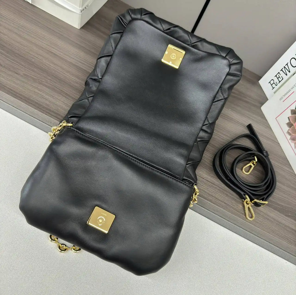 Loewe Large Puffer Goya Bag in Pleated Shiny Nappa 062466 Black