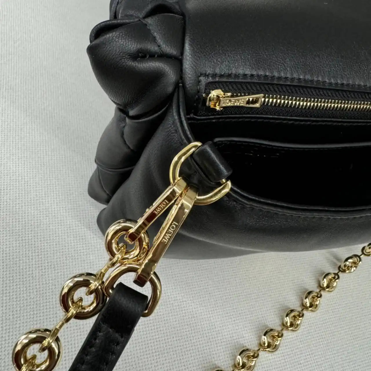 Loewe Large Puffer Goya Bag in Pleated Shiny Nappa 062466 Black