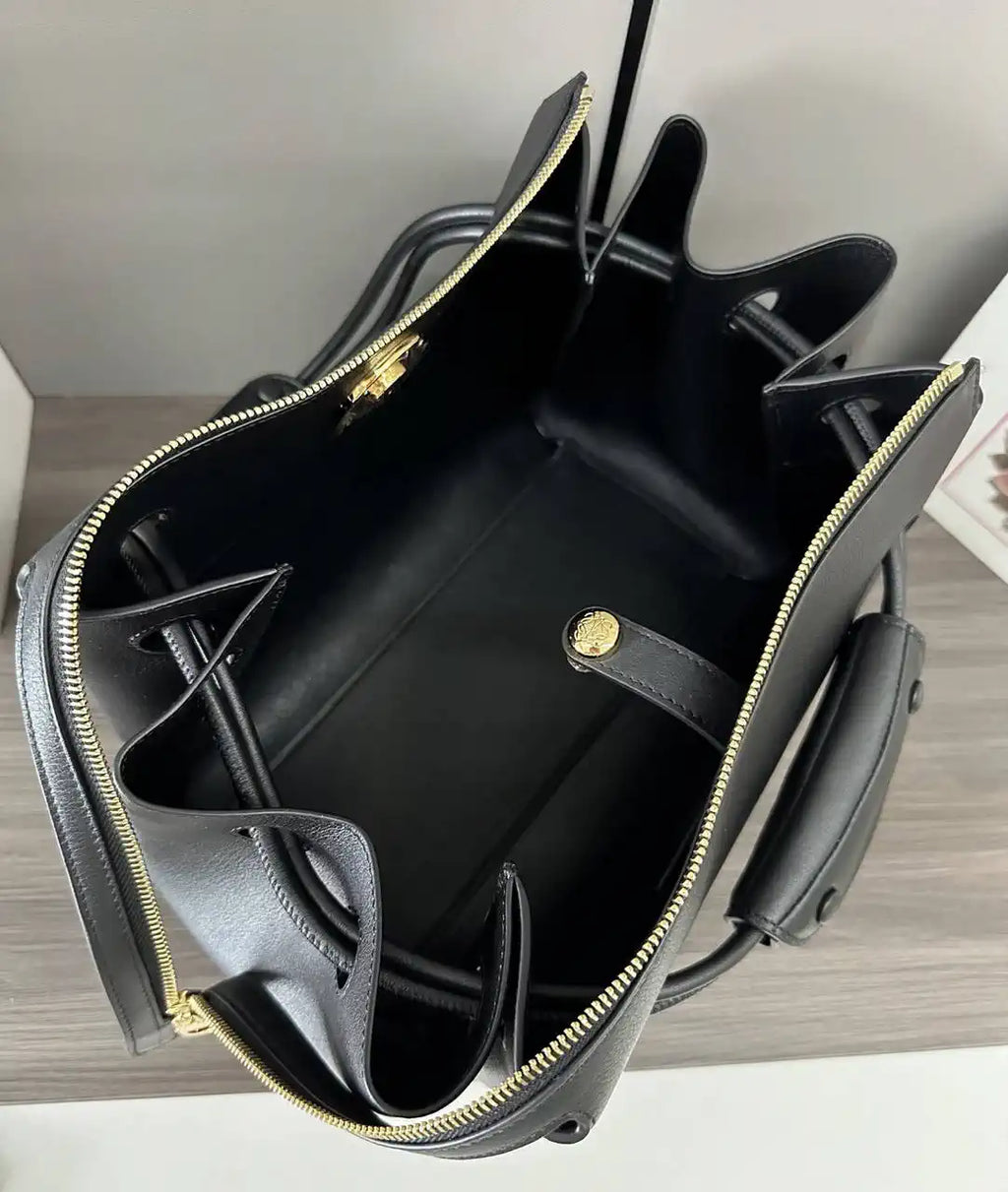 Loewe Medium Madrid bag in supple calfskin AANBAB1X01 Black