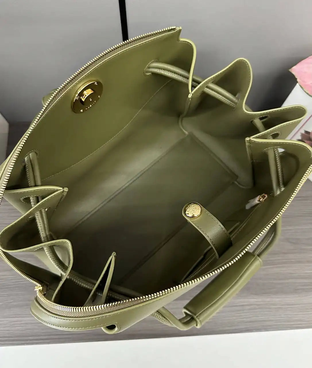 Loewe Medium Madrid bag in supple calfskin AANBAB1X01 Green