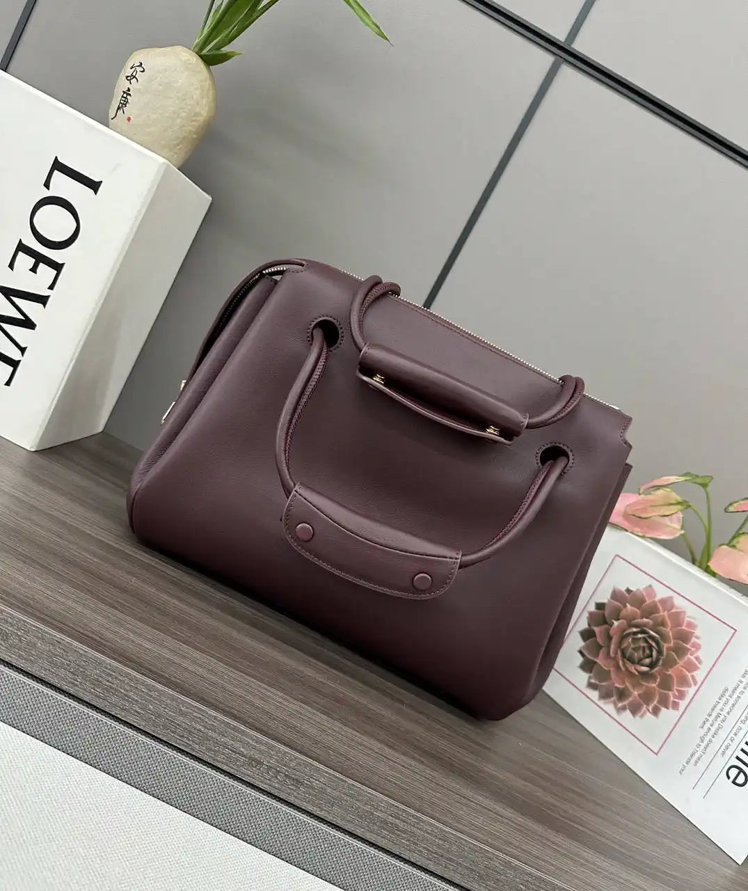 Loewe Medium Madrid bag in supple calfskin AANBAB1X01 Wine Red