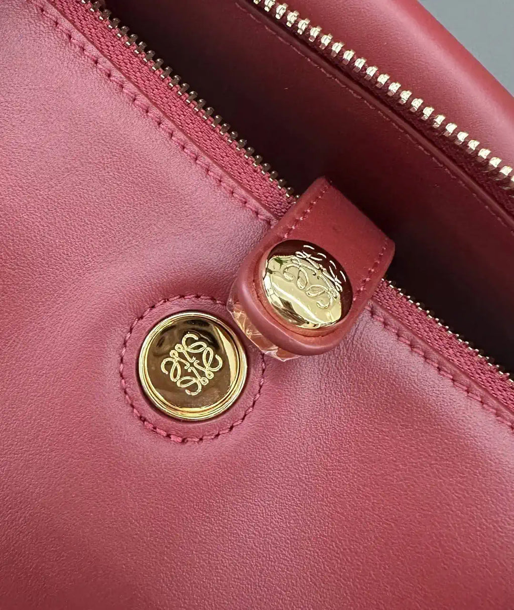 Loewe Medium Madrid bag in supple calfskin AANBAB1X01 Red