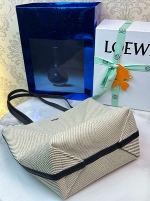 Loewe Medium Puzzle Fold tote in Linen embroidery A657G50X01 Beige - Default Title - View 4