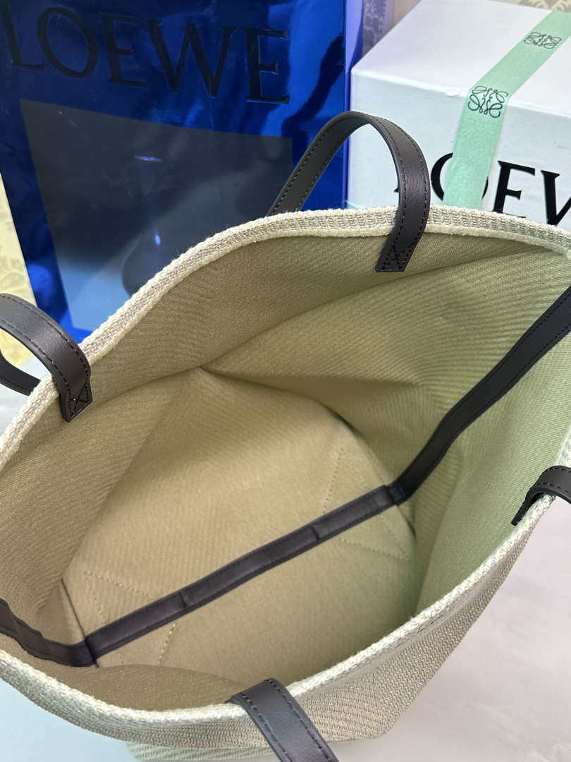 Loewe Medium Puzzle Fold tote in Linen embroidery A657G50X01 Beige