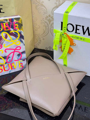 Loewe Medium Puzzle Fold tote in shiny calfskin A657G50X01 Nude Pink - Default Title - View 5