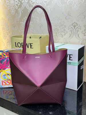 Loewe Medium Puzzle Fold tote in shiny calfskin A657G50X01 Wine Red - Default Title - View 1