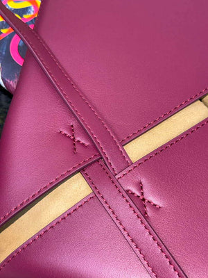 Loewe Medium Puzzle Fold tote in shiny calfskin A657G50X01 Wine Red - Default Title - View 9