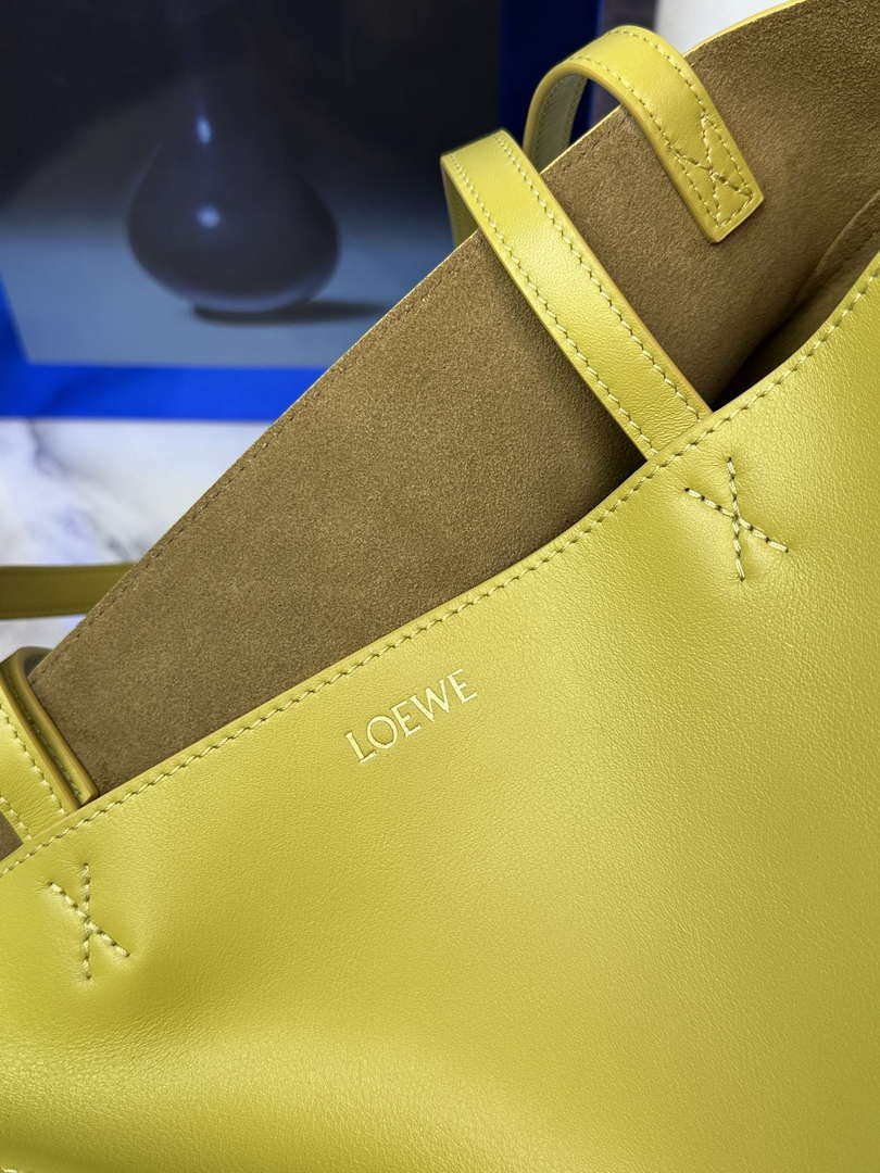 Loewe Medium Puzzle Fold tote in shiny calfskin A657G50X01 Yellow