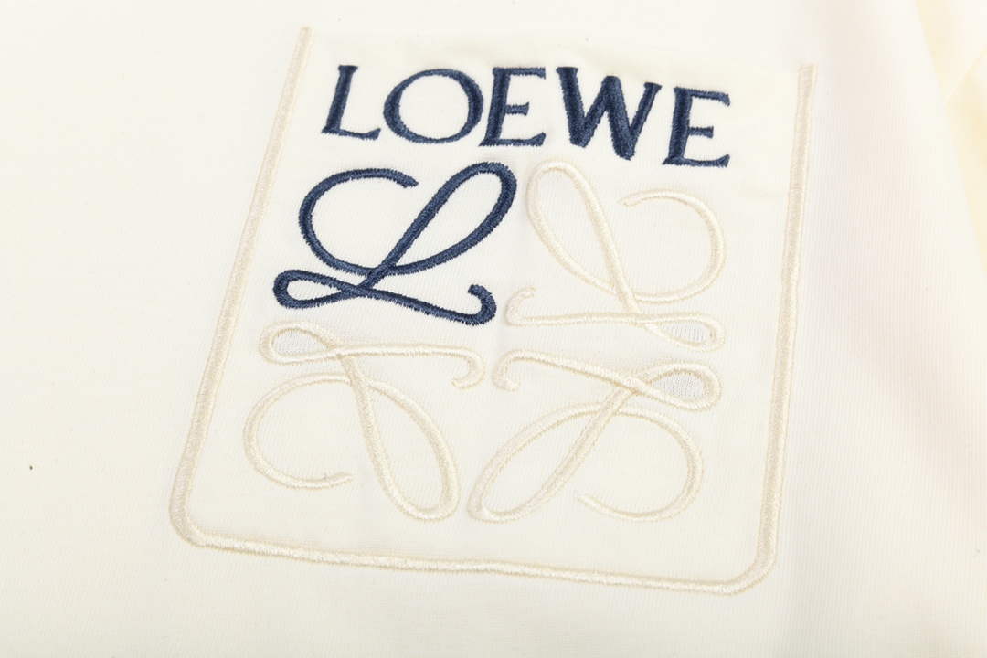 Loewe Men's Women's Short Sleeve T-shirt LW73203