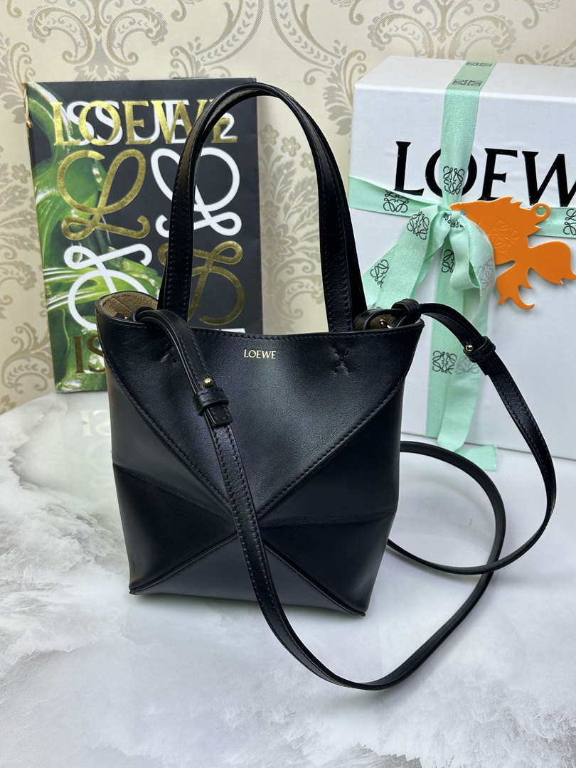 Loewe Mini Puzzle Fold tote in shiny calfskin A657V25X01 Black