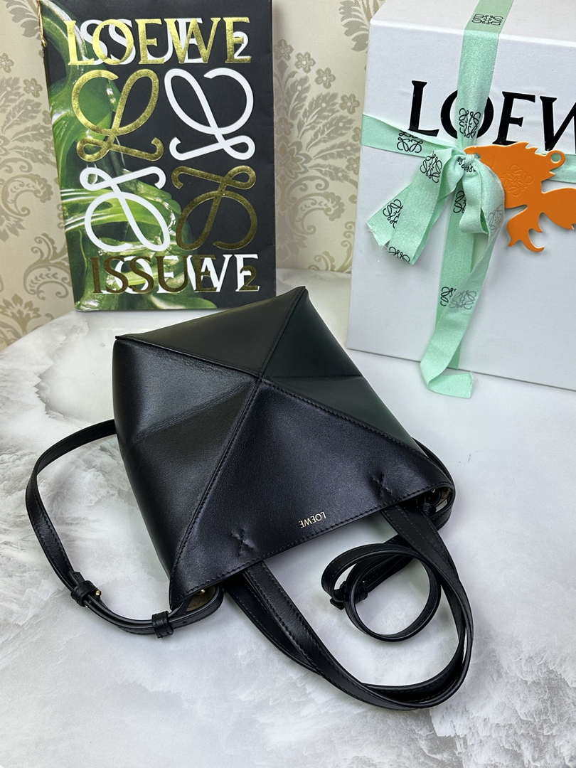 Loewe Mini Puzzle Fold tote in shiny calfskin A657V25X01 Black
