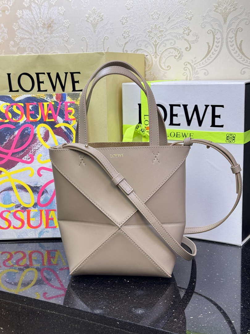 Loewe Mini Puzzle Fold tote in shiny calfskin A657V25X01 Nude Pink