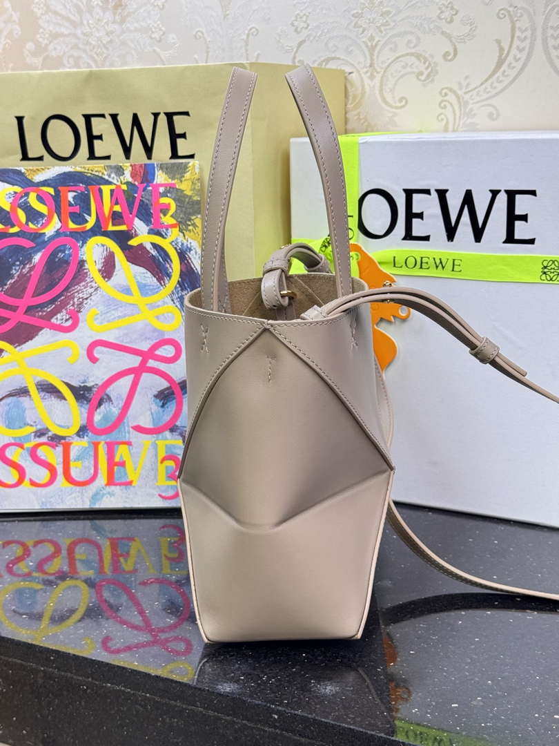 Loewe Mini Puzzle Fold tote in shiny calfskin A657V25X01 Nude Pink