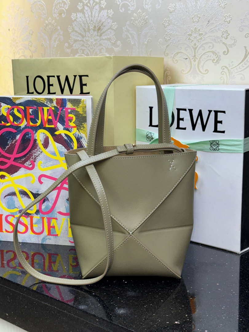 Loewe Mini Puzzle Fold tote in shiny calfskin A657V25X01 Green