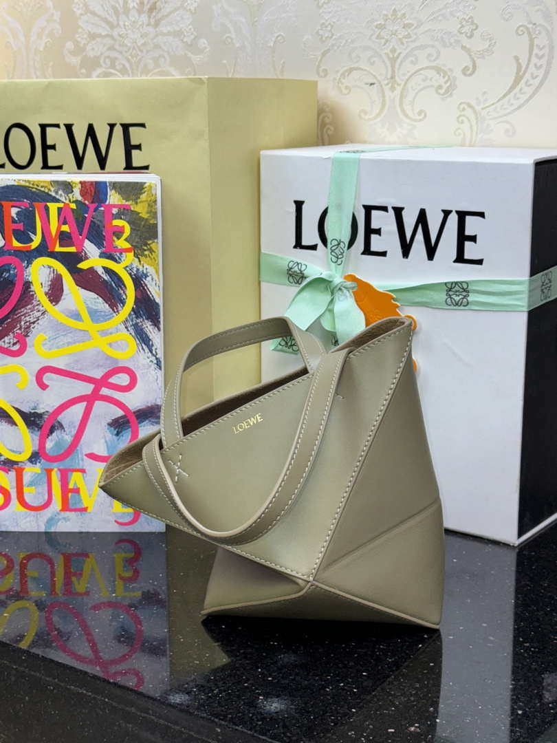 Loewe Mini Puzzle Fold tote in shiny calfskin A657V25X01 Green