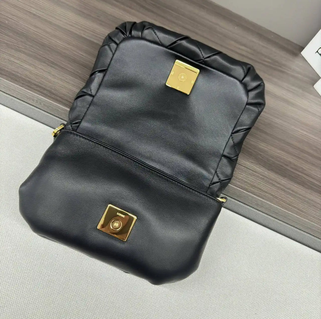 Loewe Puffer Goya Bag in Pleated Shiny Nappa  A896P41X148752 Black
