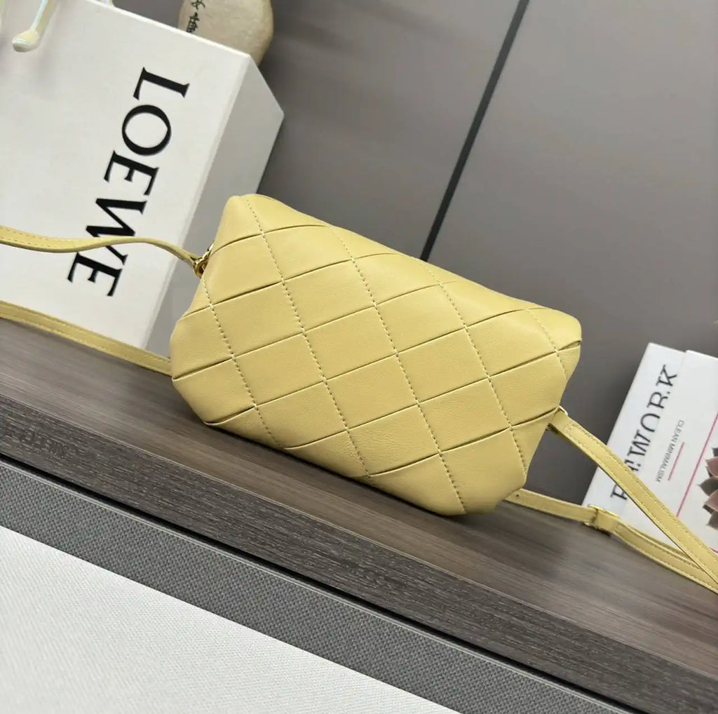 Loewe Puffer Goya Bag in Pleated Shiny Nappa  A896P41X148752 Yellow