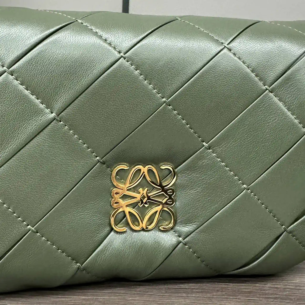 Loewe Puffer Goya Bag in Pleated Shiny Nappa  A896P41X148752 Green