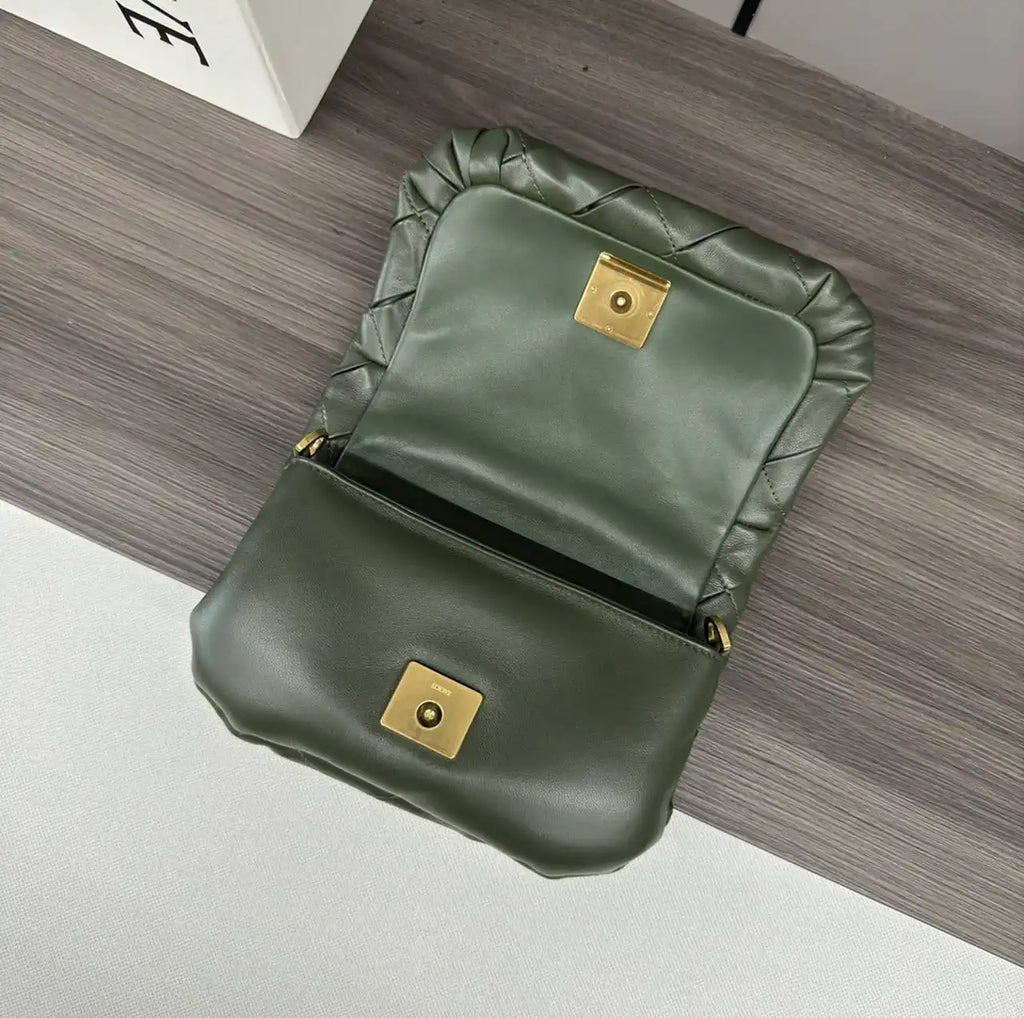 Loewe Puffer Goya Bag in Pleated Shiny Nappa  A896P41X148752 Green