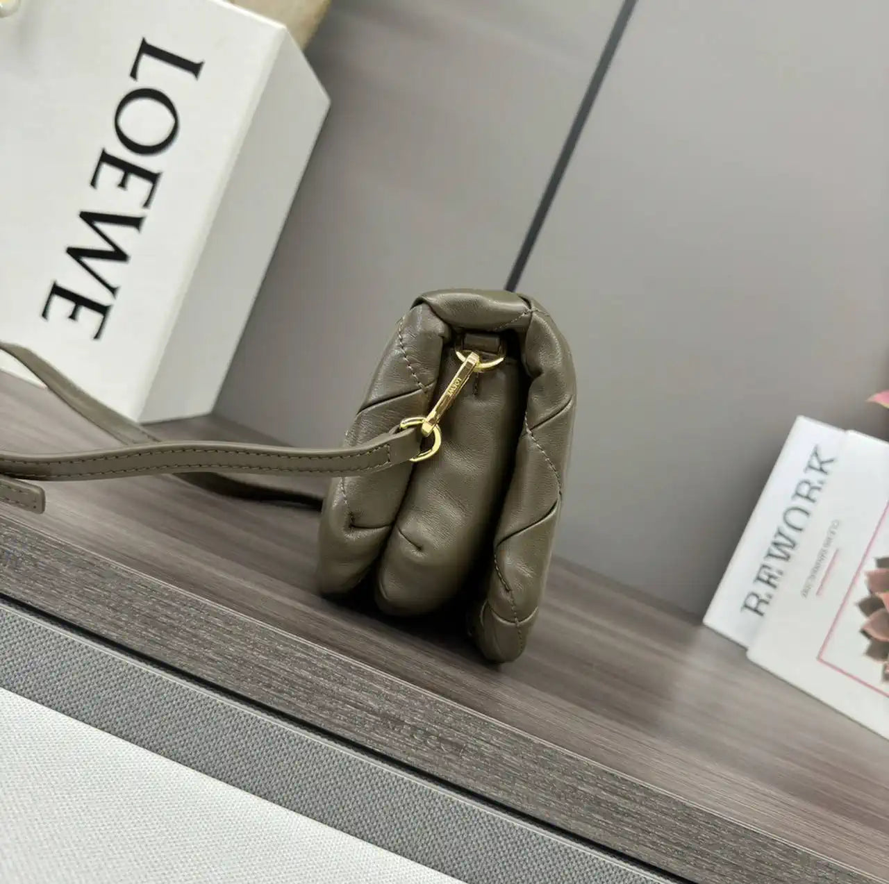 Loewe Puffer Goya Bag in Pleated Shiny Nappa  A896P41X148752 Dark Green