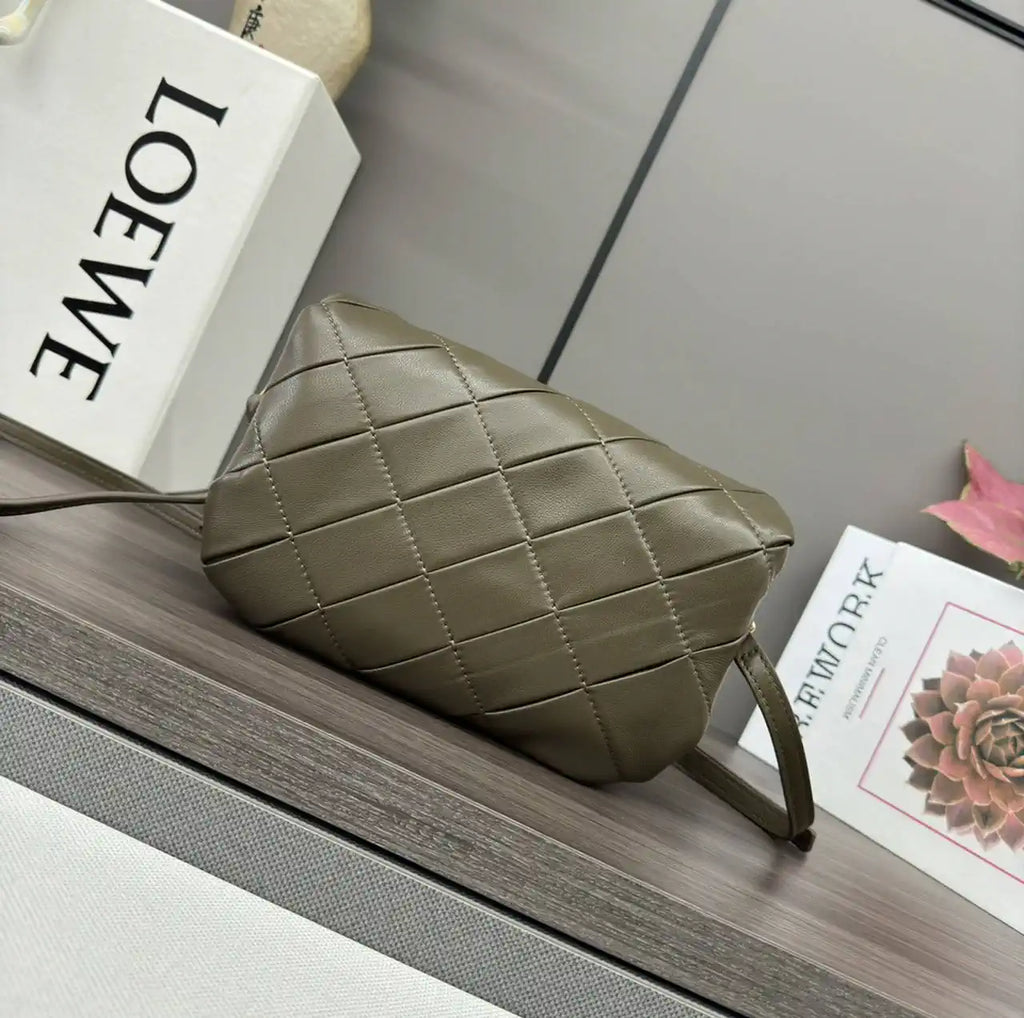 Loewe Puffer Goya Bag in Pleated Shiny Nappa  A896P41X148752 Dark Green
