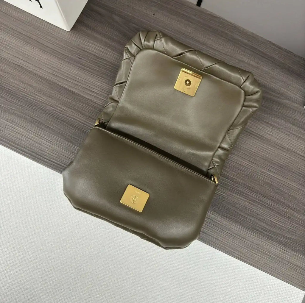 Loewe Puffer Goya Bag in Pleated Shiny Nappa  A896P41X148752 Dark Green