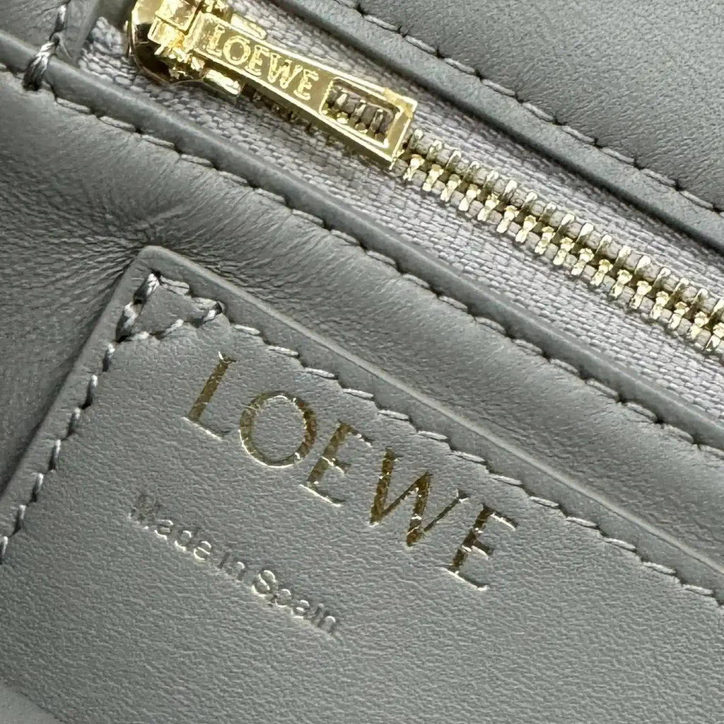 Loewe Large Puffer Goya Bag in Pleated Shiny Nappa 062466 Gray