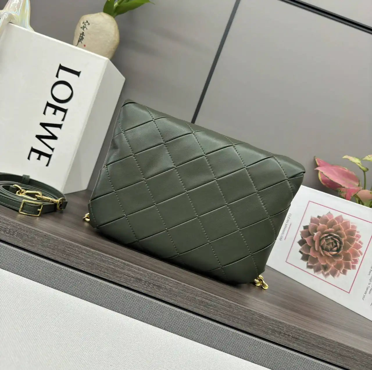 Loewe Large Puffer Goya Bag in Pleated Shiny Nappa 062466 Green