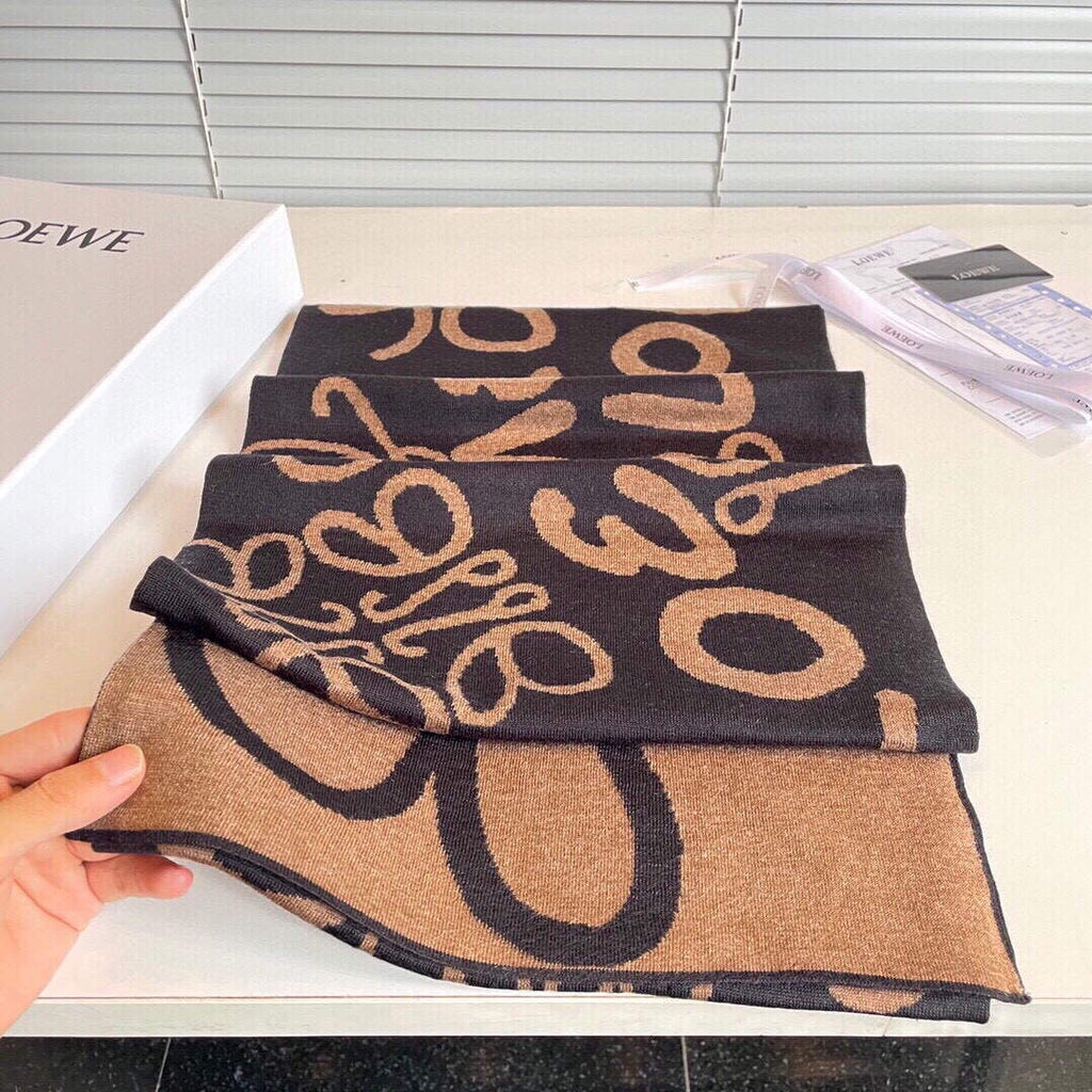Loewe Scarves Cashmere Knitted Long Scarf L45032