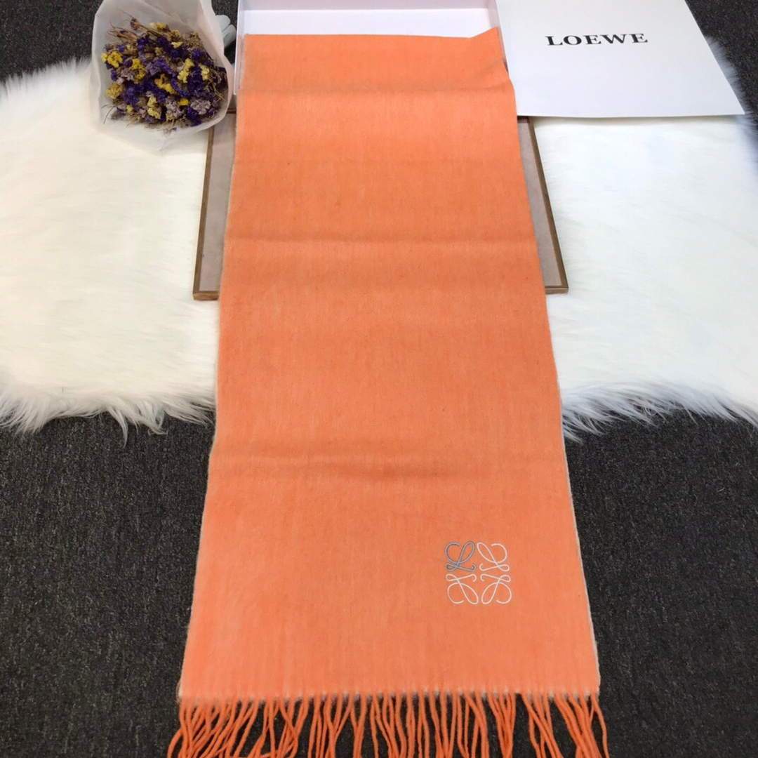 Loewe Scarves Designer Loewe Shawl Scarf 30020