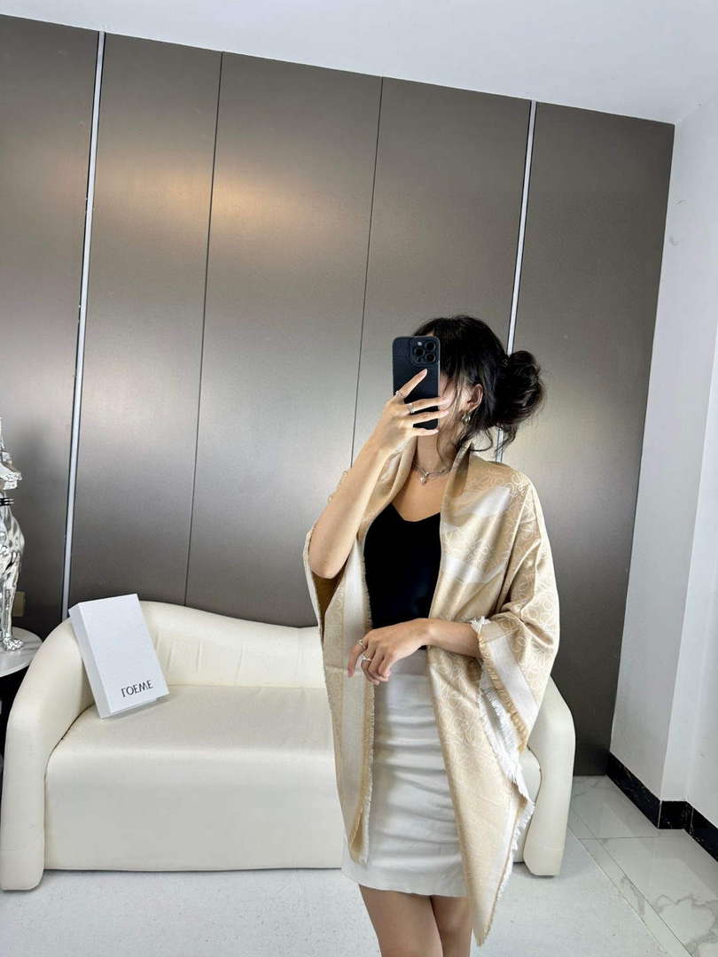 Loewe Scarves Fashion Scarf L45037