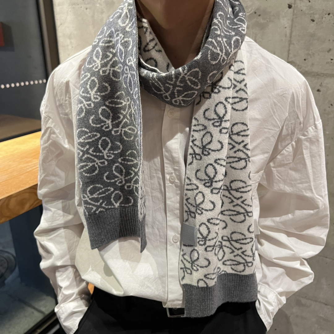 Loewe Scarves Fashion Scarf L45049 - Default Title - View 1