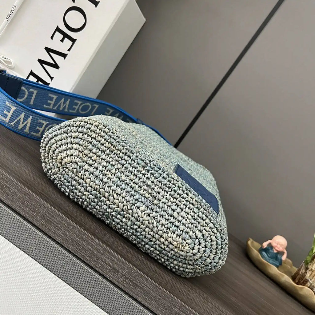Loewe Slit pochette bag in raffia and calfskin 32824W10 Blue