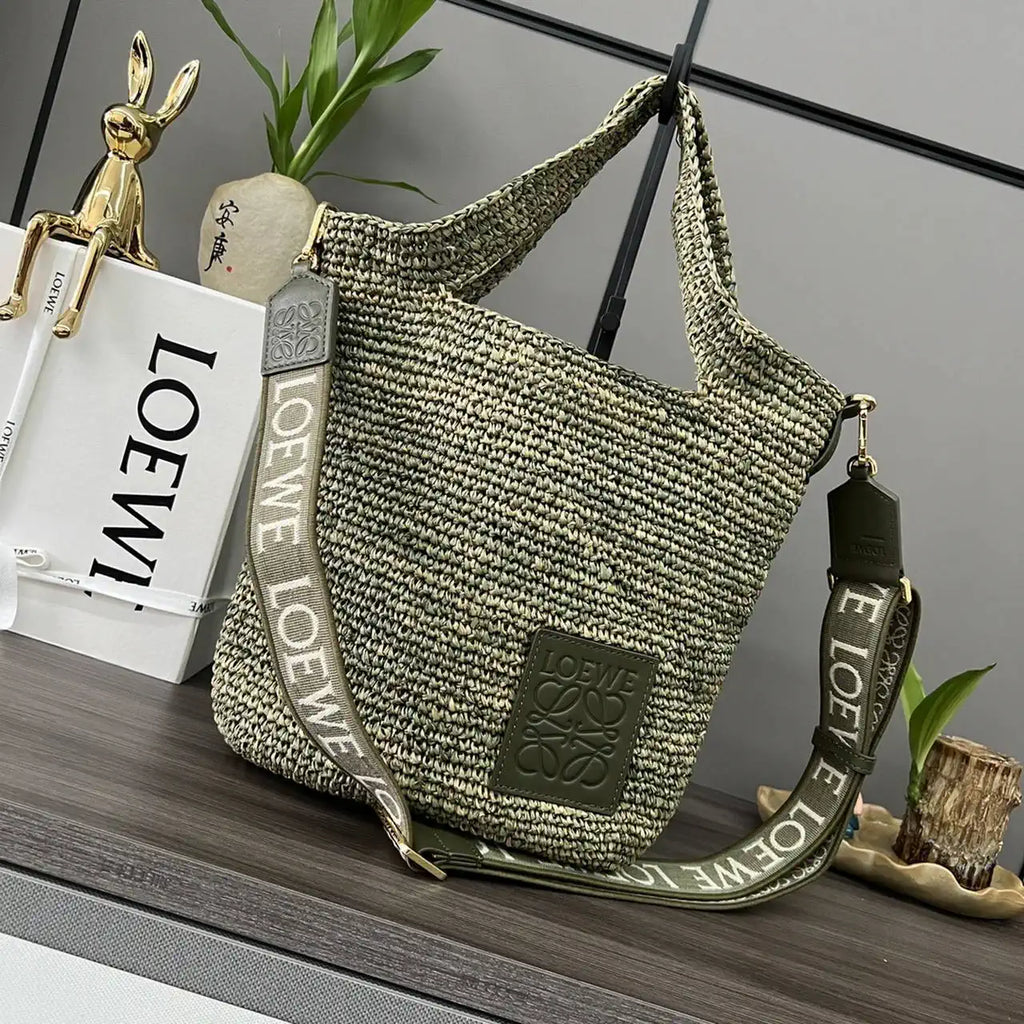 Loewe Slit pochette bag in raffia and calfskin 32824W10 Green