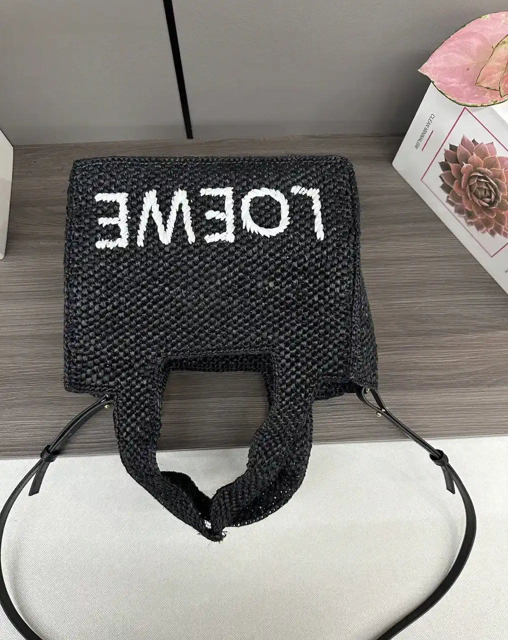 Loewe Small LOEWE Font tote in raffia A685B59X03 Black