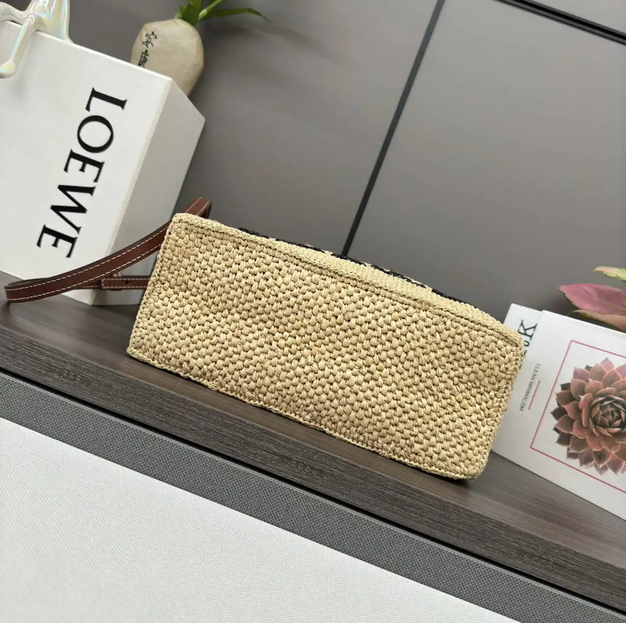 Loewe Small LOEWE Font tote in raffia A685B59X03 Natural