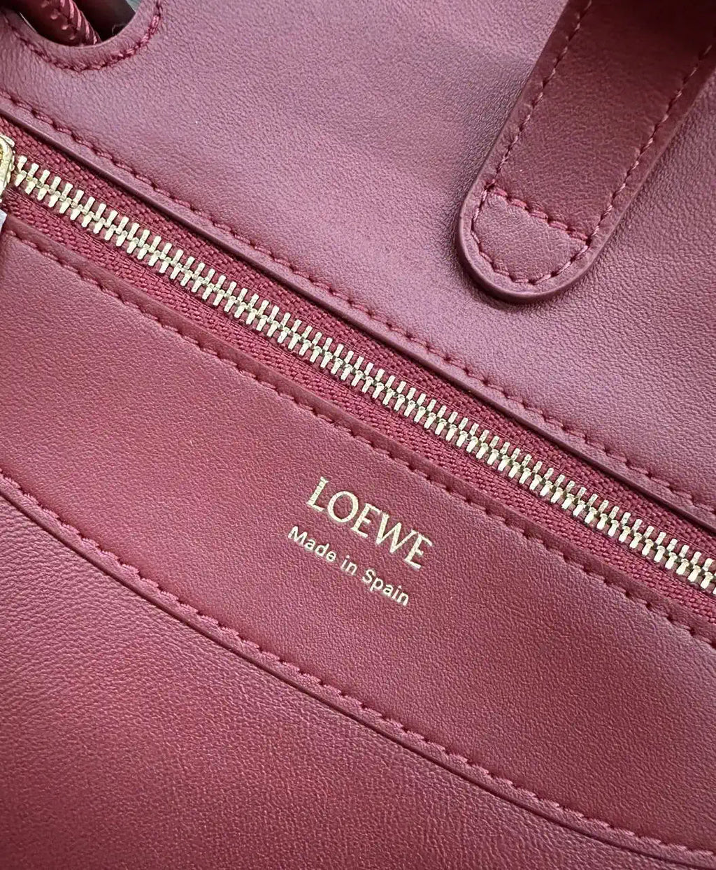 Loewe Small Madrid bag in supple calfskin AANBAB2X01 Red
