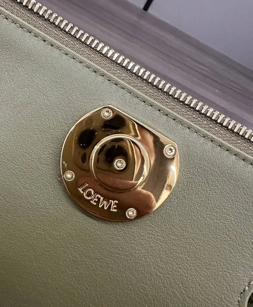 Loewe Small Madrid bag in supple calfskin AANBAB2X01 Green
