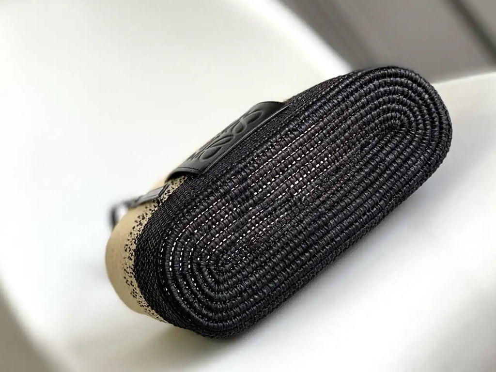 Loewe Small woven raffia basket bag 10112 Black