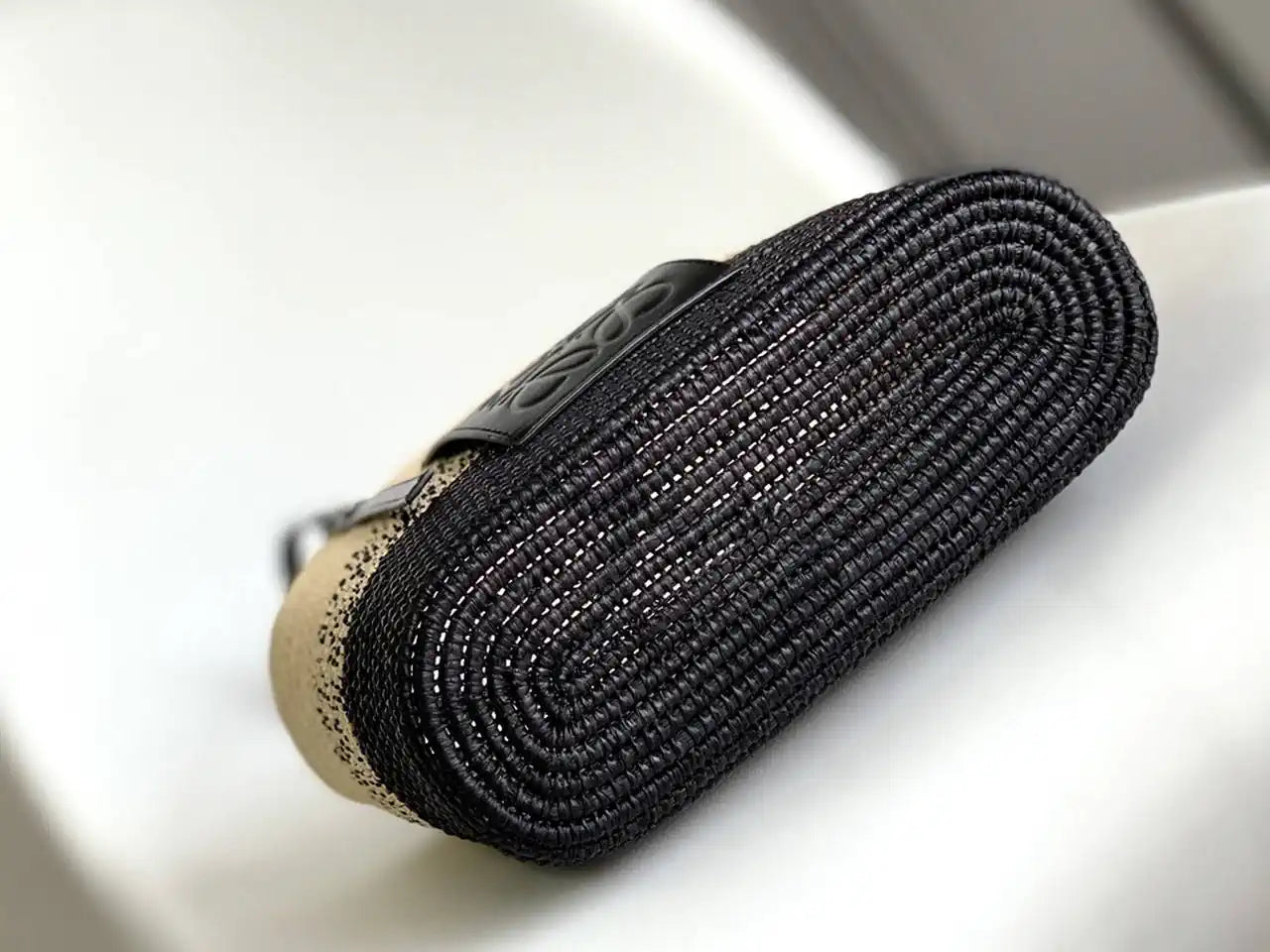Loewe Small woven raffia basket bag 10112 Black