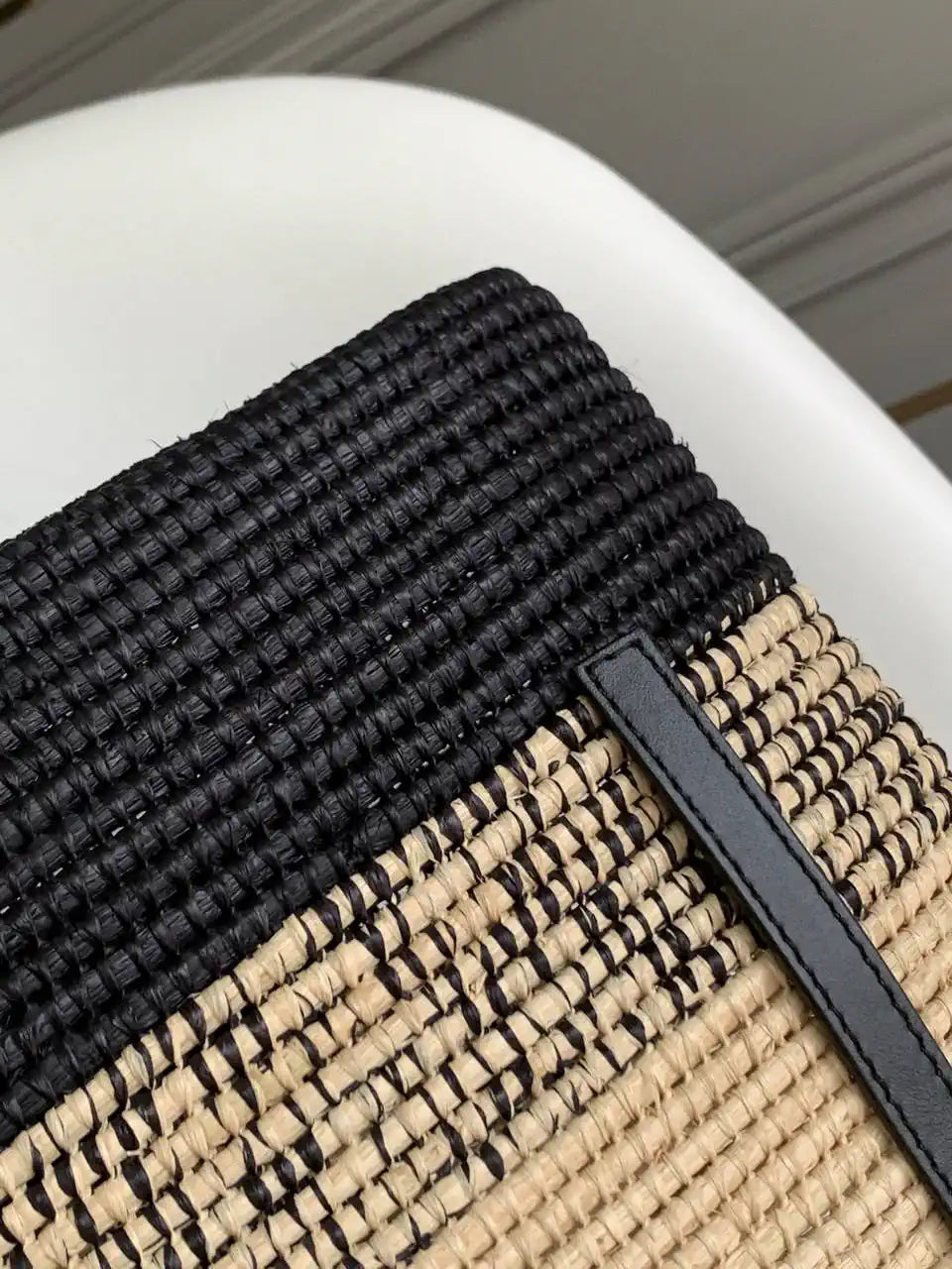 Loewe Small woven raffia basket bag 10112 Black